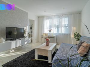 Pronájem bytu 2+kk, Karviná, Víta Nejedlého, 54 m2