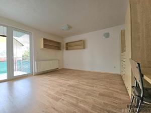 Pronájem bytu 1+kk, Hodonín, Příční, 28 m2