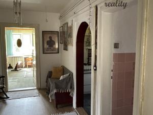 Prodej bytu 4+1, Karlovy Vary, Palackého náměstí, 93 m2