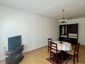 Pronájem bytu 1+1, České Budějovice, Staroměstská, 43 m2
