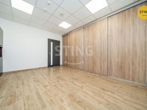 Pronájem kanceláře, Ostrava, Starobělská, 209 m2