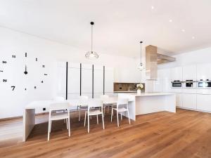 Pronájem bytu 3+kk, Praha - Nové Město, Truhlářská, 192 m2