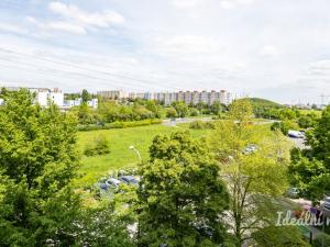 Pronájem bytu 3+kk, Praha - Petrovice, Frostova, 70 m2