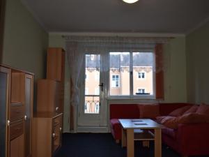 Pronájem bytu 2+1, Trutnov - Střední Předměstí, Strojnická, 56 m2