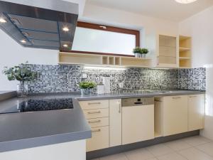 Prodej rodinného domu, Zvole, Kolmá, 171 m2