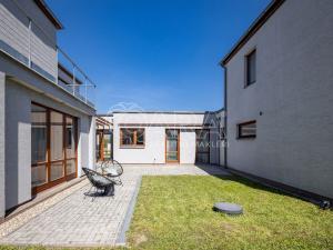 Prodej rodinného domu, Zvole, Kolmá, 171 m2