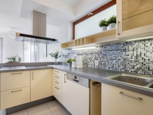 Prodej rodinného domu, Zvole, Kolmá, 171 m2