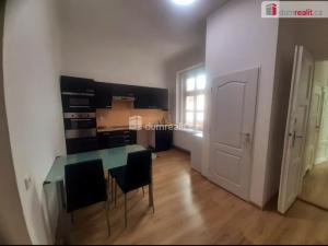 Pronájem bytu 3+1, Praha - Nové Město, Zlatnická, 70 m2