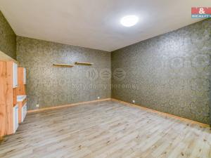 Pronájem obchodního prostoru, Mariánské Lázně, Hlavní třída, 69 m2