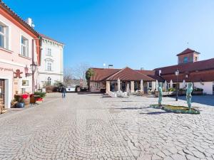 Pronájem bytu 1+kk, Praha - Malá Strana, Cihelná, 47 m2