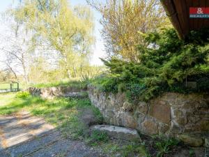 Prodej pozemku pro bydlení, Kamenice - Ládví, 1792 m2