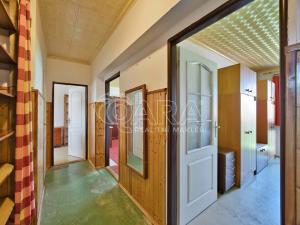 Prodej bytu 3+1, Vestec, 74 m2