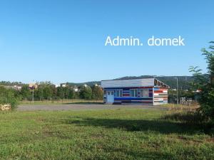 Pronájem komerčního pozemku, Králův Dvůr, Tovární, 500 m2