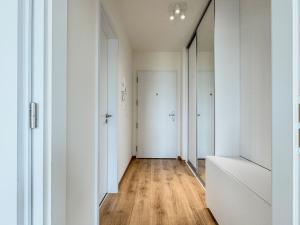 Pronájem bytu 2+kk, Praha - Vysočany, Oktábcových, 53 m2