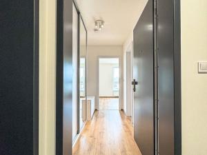 Pronájem bytu 2+kk, Praha - Vysočany, Oktábcových, 53 m2