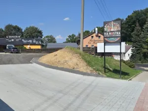 Pronájem obchodního prostoru, Petrovice, 450 m2