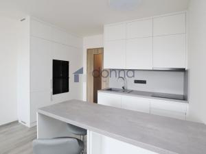 Pronájem bytu 1+kk, Praha - Háje, Výstavní, 39 m2