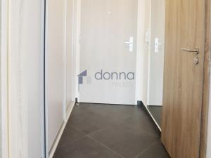 Pronájem bytu 1+kk, Praha - Háje, Výstavní, 39 m2