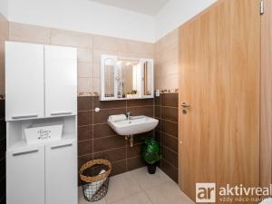 Prodej bytu 4+kk, Polerady, 74 m2