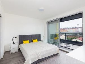 Pronájem bytu 2+kk, Praha - Libeň, Kurta Konráda, 56 m2