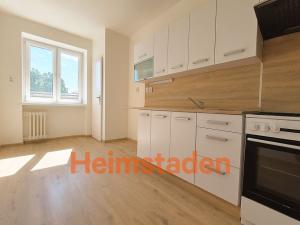 Pronájem bytu 3+1, Havířov - Město, Hlavní třída, 75 m2