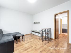 Pronájem bytu 2+kk, Hostivice, Žitná, 44 m2