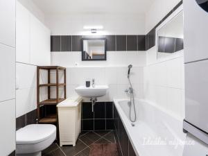 Pronájem bytu 2+kk, Hostivice, Žitná, 44 m2