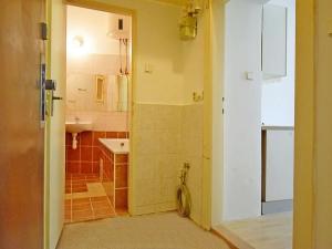 Pronájem bytu 1+kk, Praha - Vršovice, Přípotoční, 25 m2