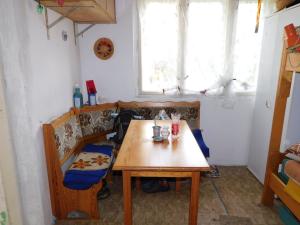 Pronájem zahrady, Poděbrady, 370 m2