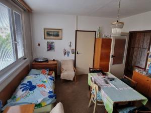 Prodej bytu 2+1, Břeclav, Na Valtické, 43 m2