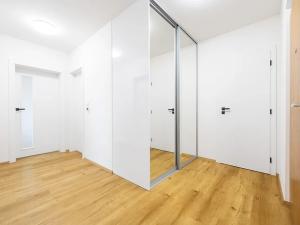 Prodej bytu 3+kk, Praha - Troja, Velká skála, 89 m2
