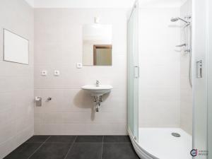 Pronájem bytu 2+kk, Dašice, U Kasáren, 55 m2