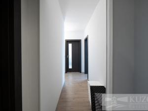 Prodej bytu 3+1, Brno, Zikova, 92 m2