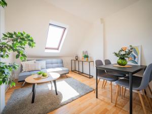 Prodej bytu 3+kk, Praha - Řepy, Čistovická, 63 m2