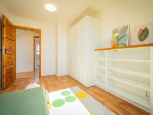 Prodej bytu 3+kk, Praha - Řepy, Čistovická, 63 m2