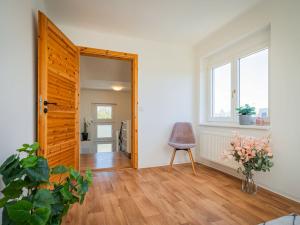 Prodej bytu 3+kk, Praha - Řepy, Čistovická, 63 m2