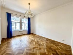 Pronájem bytu 3+kk, Praha - Staré Město, Pařížská, 79 m2