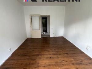 Prodej bytu 4+1, Rotava, Sídliště, 73 m2