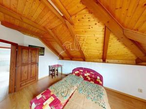 Prodej rodinného domu, Zdiby, V Kopci, 260 m2