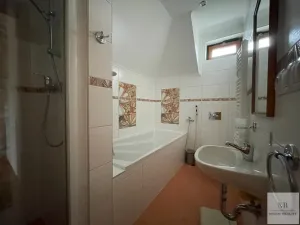 Prodej rodinného domu, Kolová, 372 m2