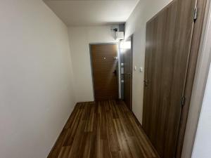 Pronájem bytu 2+kk, Praha - Háje, Kupeckého, 46 m2