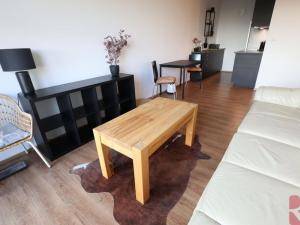 Pronájem bytu 2+kk, Praha - Kobylisy, Slancova, 45 m2