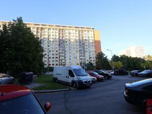 Pronájem bytu 2+kk, Praha - Kobylisy, Slancova, 45 m2