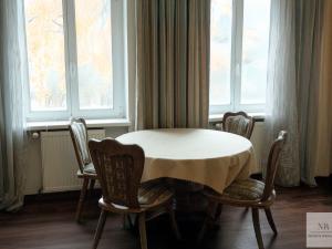 Prodej bytu 4+1, Karlovy Vary, Bulharská, 125 m2