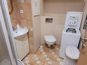 Pronájem bytu 1+kk, Jablonec nad Nisou, Na Výšině, 26 m2
