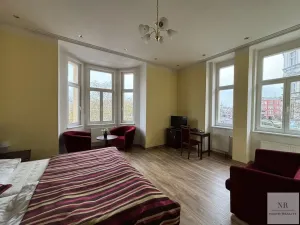 Prodej ubytování, Karlovy Vary, Západní, 2600 m2