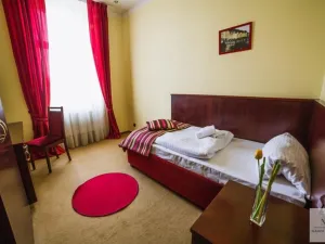 Prodej ubytování, Karlovy Vary, Západní, 2600 m2