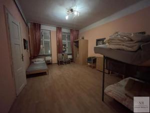 Pronájem bytu 2+1, Karlovy Vary, Pod Jelením skokem, 42 m2