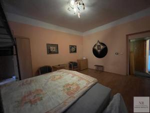 Pronájem bytu 2+1, Karlovy Vary, Pod Jelením skokem, 42 m2