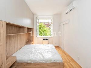Pronájem bytu 2+kk, Praha - Vinohrady, Vinohradská, 68 m2